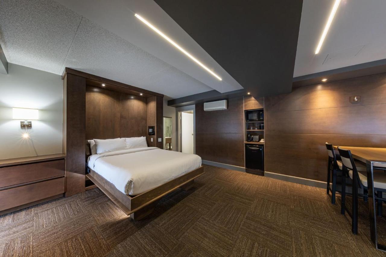 Hotel & Suites Normandin Quebec Экстерьер фото