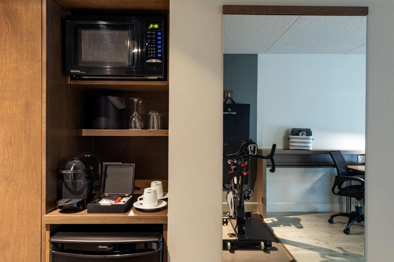 Hotel & Suites Normandin Quebec Экстерьер фото