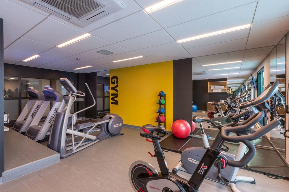 Hotel & Suites Normandin Quebec Экстерьер фото
